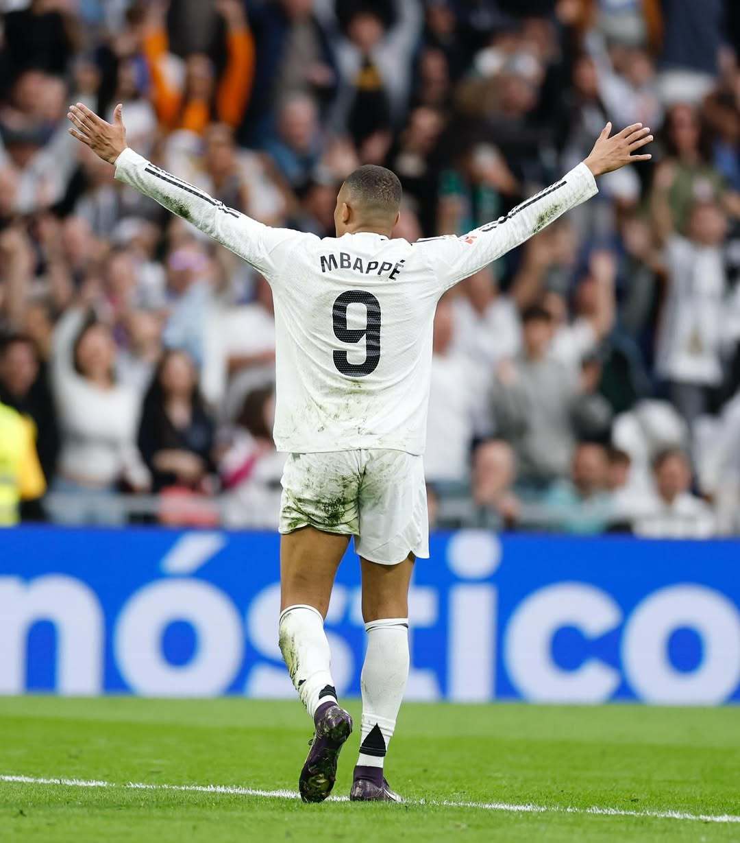 Weibo Gaming vs LGD赛前数据前瞻：LGD来到登峰组后难求一胜