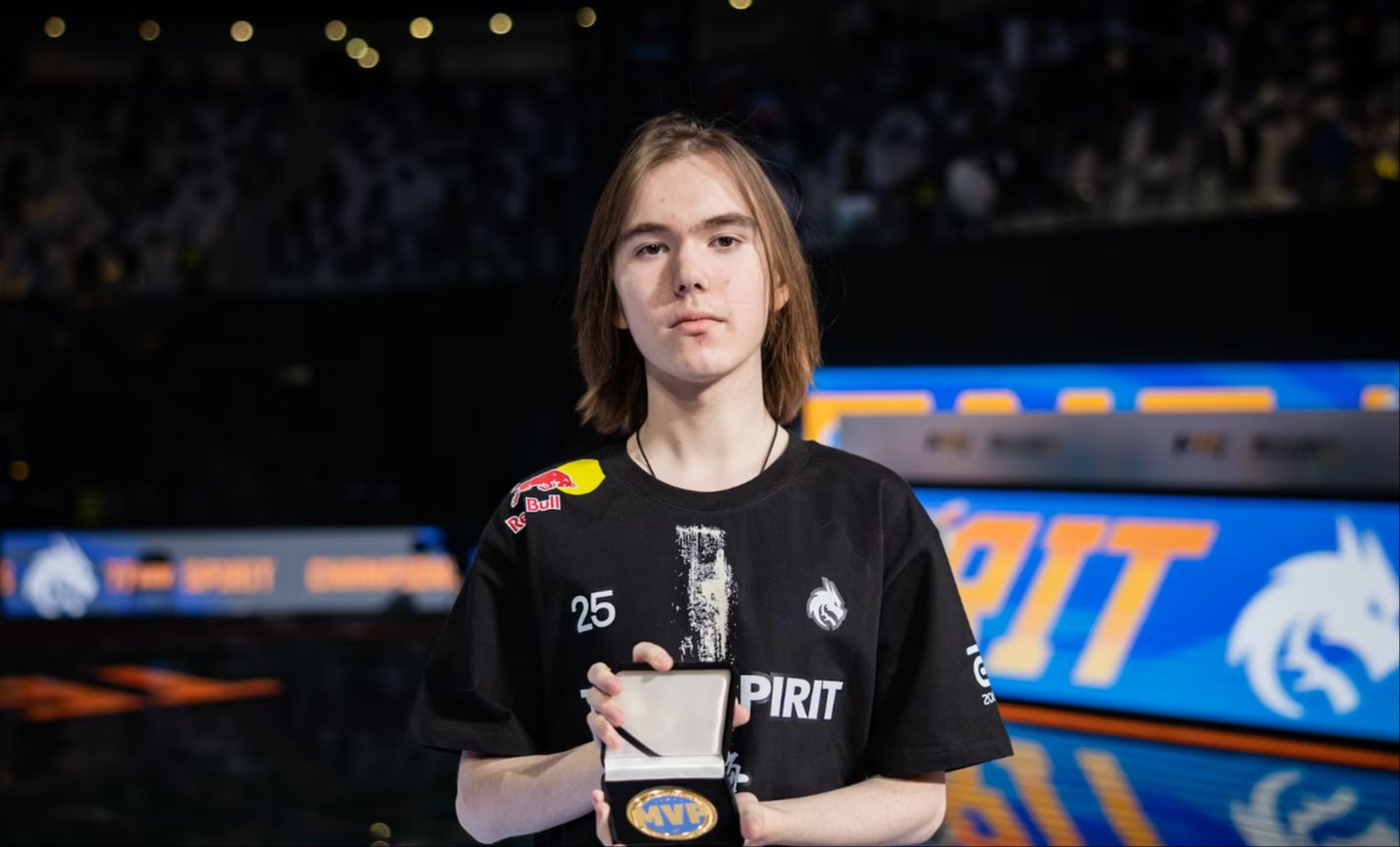 9INE 宣布降级 Misutaaa 和 s0und